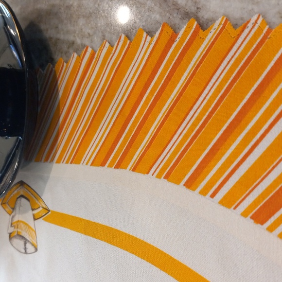 Vintage Printed Tablecloth under-makeup boho dainty chic Geometric Retro 70s - Picture 6 of 12